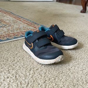 New Nikes son Outgrew them fast